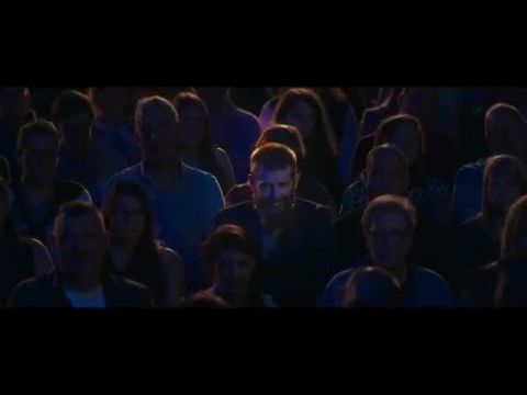 Amikor mindenki boldog