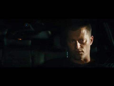 Kislány a küszöbön 2.