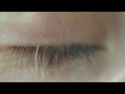 Az apa, aki gyermeket hoz a világra