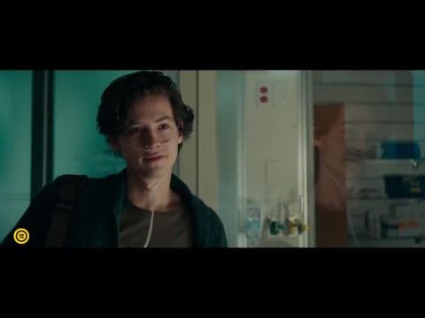 Két lépés távolság