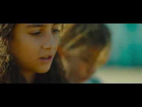 Egyedül az álmaival