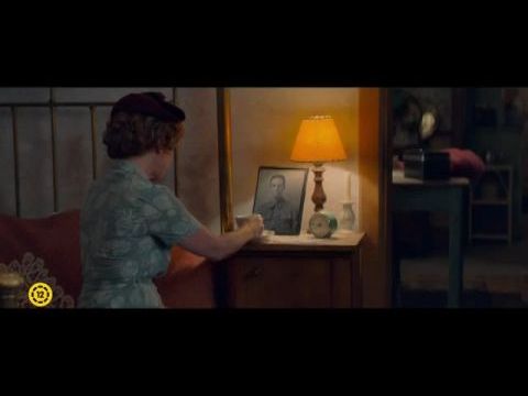 Mrs. Harris Párizsba megy