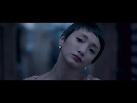 Hema Hema: Sing Me a Song While I Wait