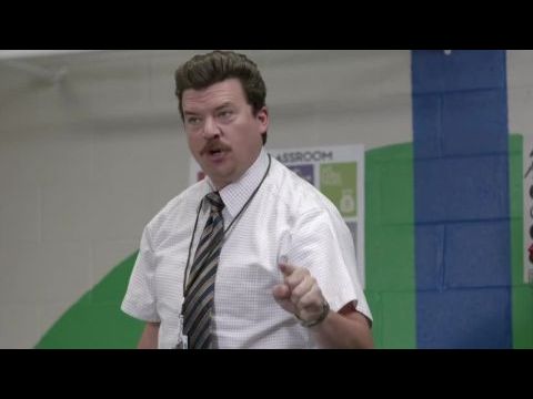 Kib*zgatóhelyettesek