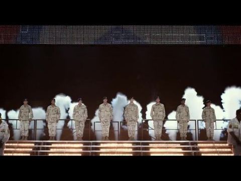 Billy Lynn hosszú, félidei sétája