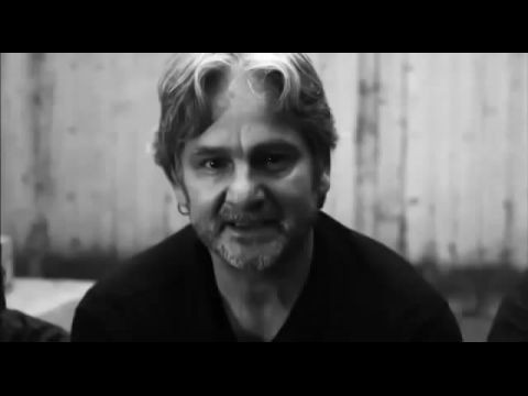 Cézárnak meg kell halnia