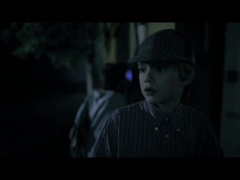 Sherlock Holmes nevében