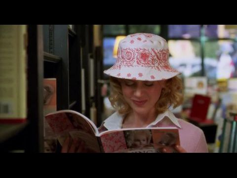 Földre szállt boszorkány