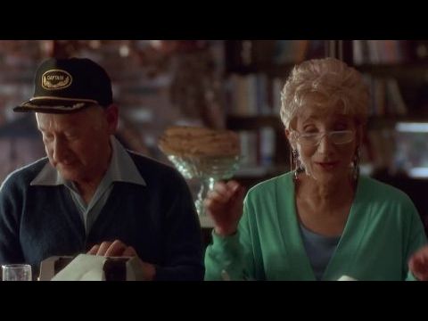 Nicsak, ki beszél még!