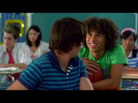 Szerelmes hangjegyek 2.