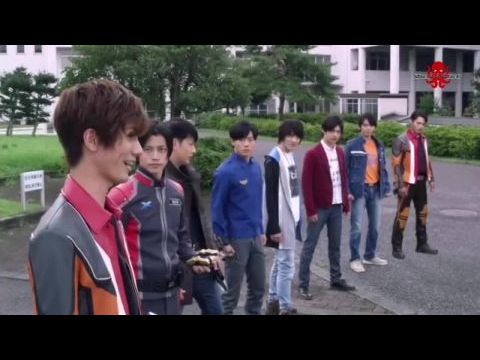 Gekijôban Urutoraman Taiga Nyû Jene Kuraimakkusu