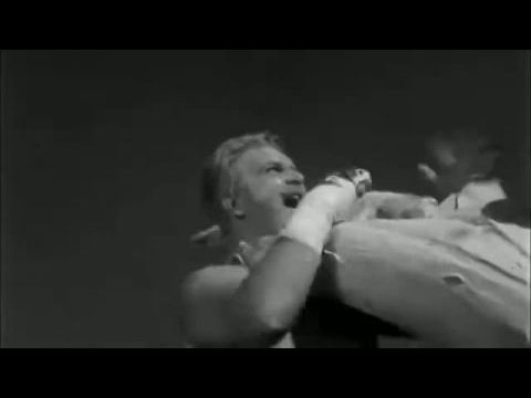 A rákszörnyek támadása