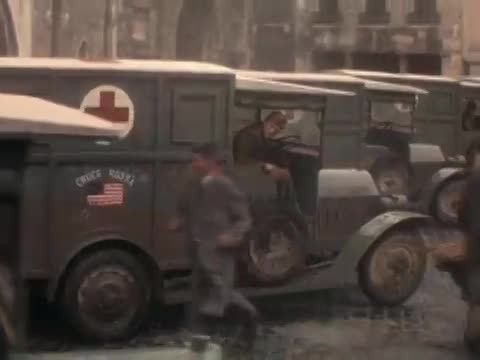 Szerelemben, háborúban...