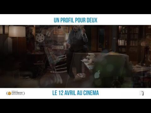 A magas ősz férfi társat keres