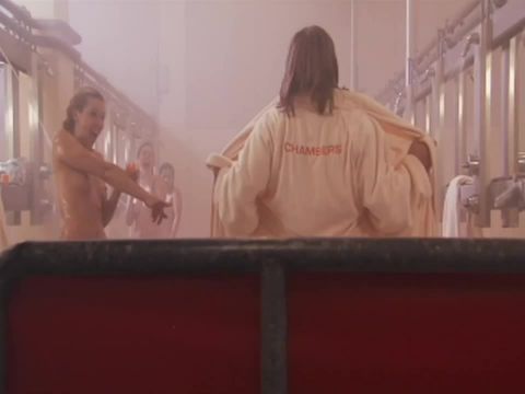 Agyatlan ágyasok 2.