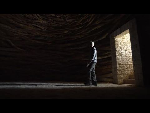 Leaning Into the Wind: Andy Goldsworthy