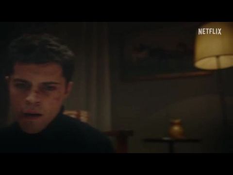 A lány a tükörben