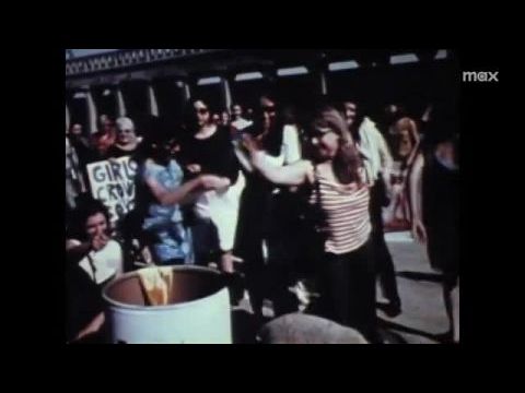 Ms.: Nyomtatott forradalom 