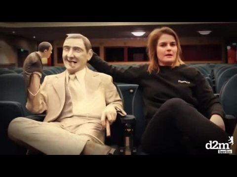 Hazel Brugger: Trópusi show