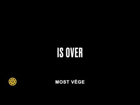 Oasis: Don't Look Back in Anger 