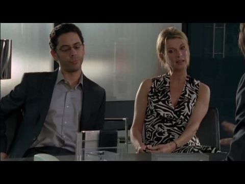 Kis hazugságok a szerelem nevében