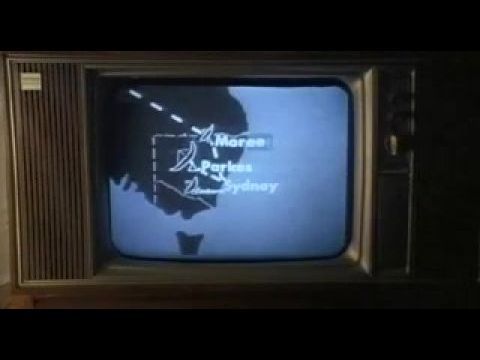 Műholdvevő a birkák közt