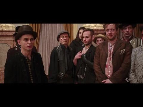 Bicska Maxi - Brecht háromgarasos filmje