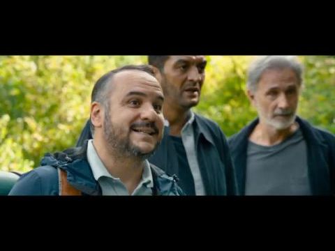 Hommes au bord de la crise de nerfs