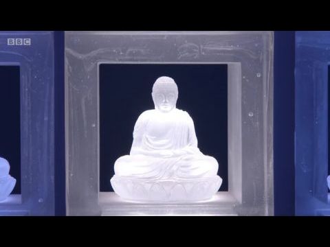 Sue Perkins Japánban