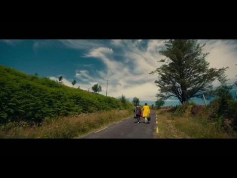 Utazás Joy-jal (Joyride - Menekülés a boldogságba)