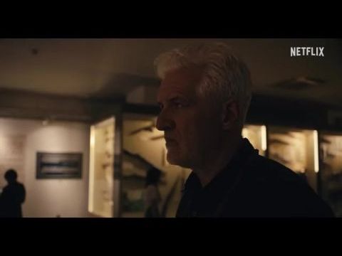 A férfi a fotó mögött