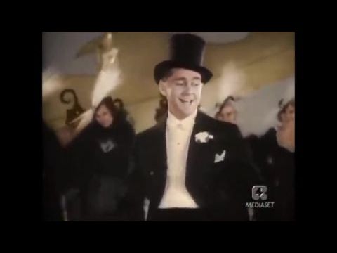 Nevess, örülj, szeress